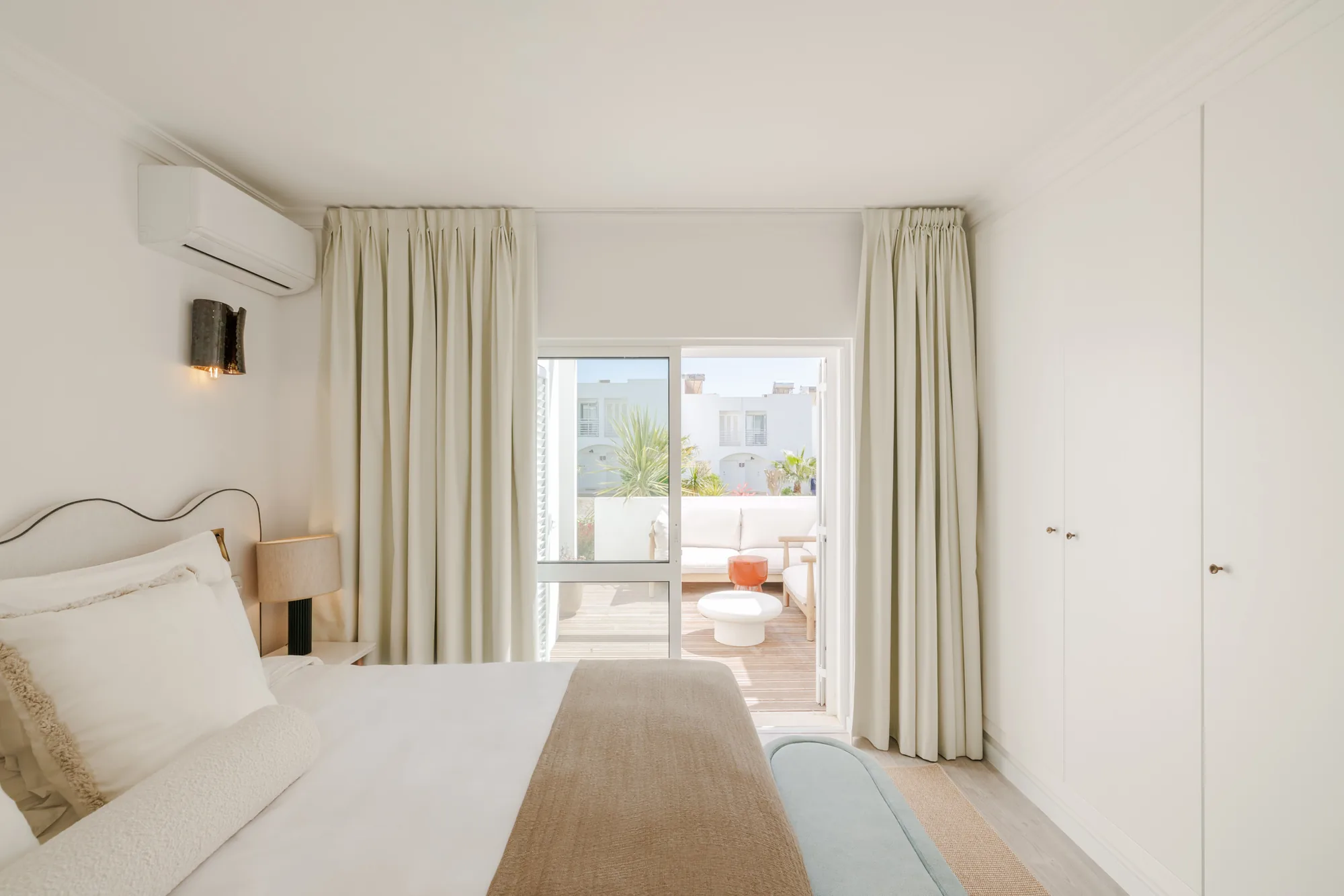 One-Bedroom Apartment, garden view