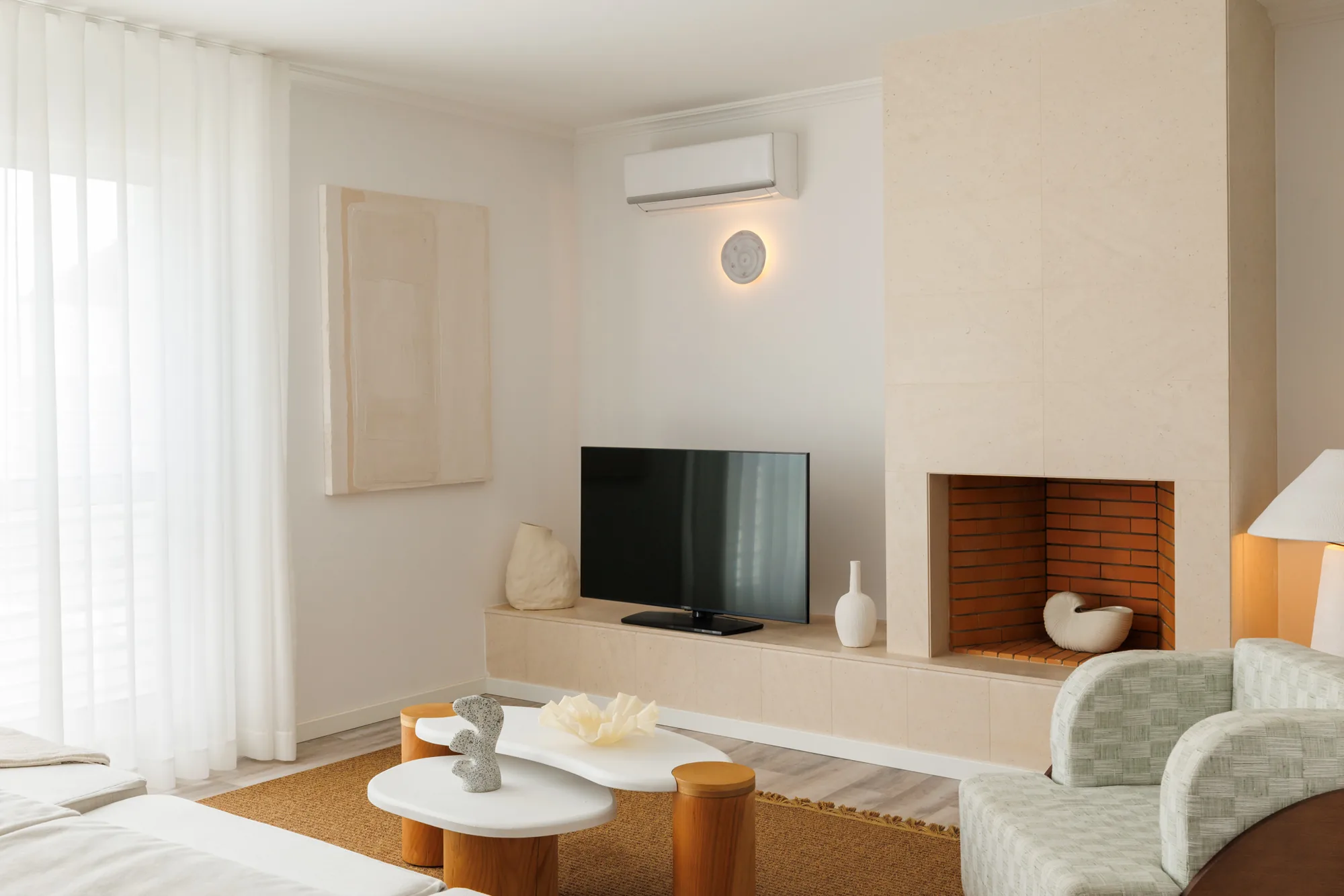 Two-Bedroom Apartment, pool view