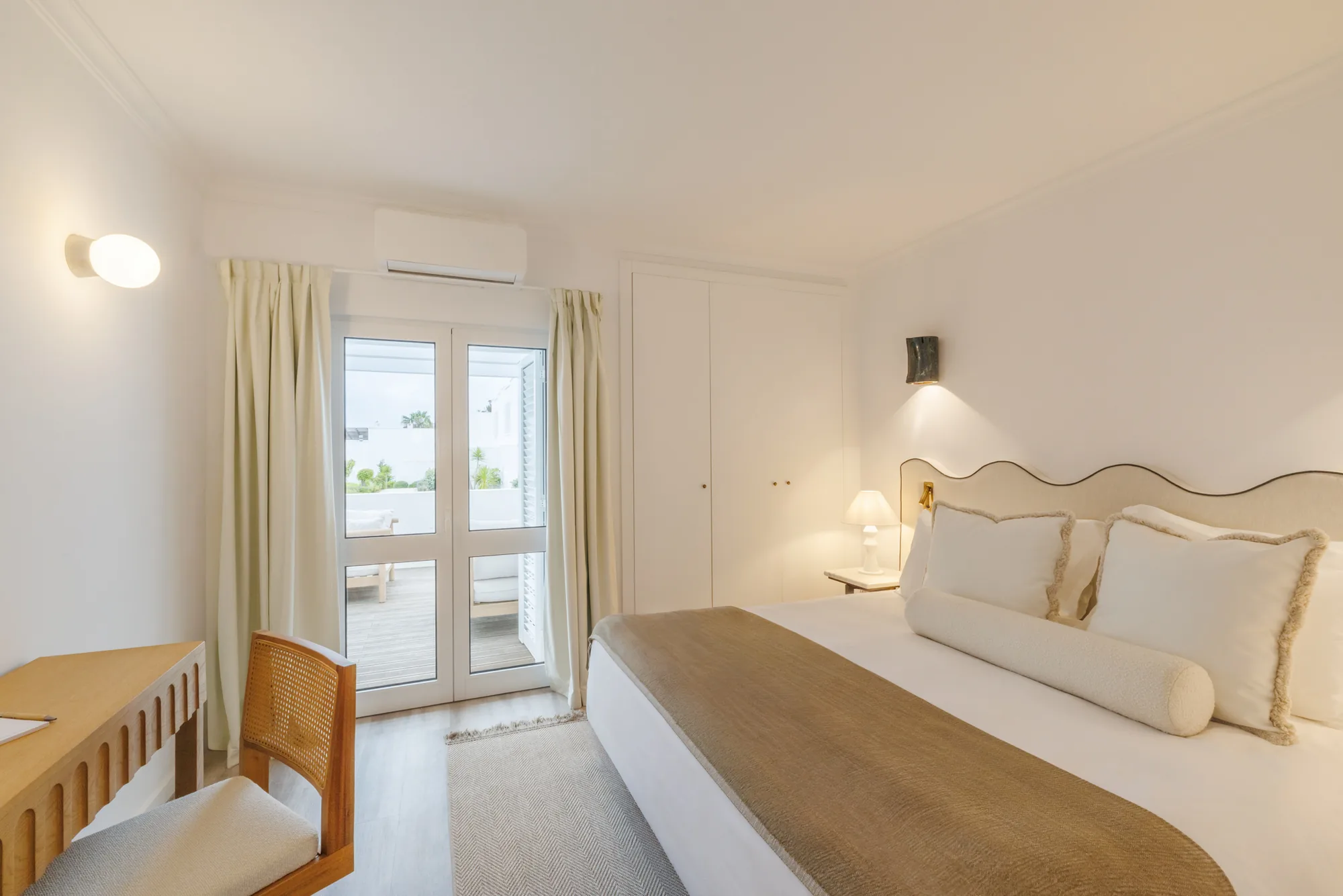 Two-Bedroom Apartment, pool view